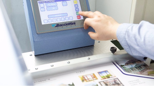 如何解決印刷品的色差？？？-古得堡印刷